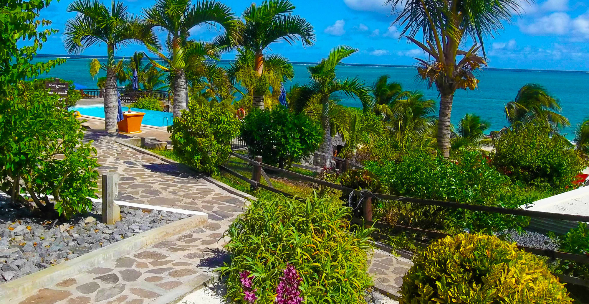 Отель C Rodrigues Mourouk Port South East Экстерьер фото